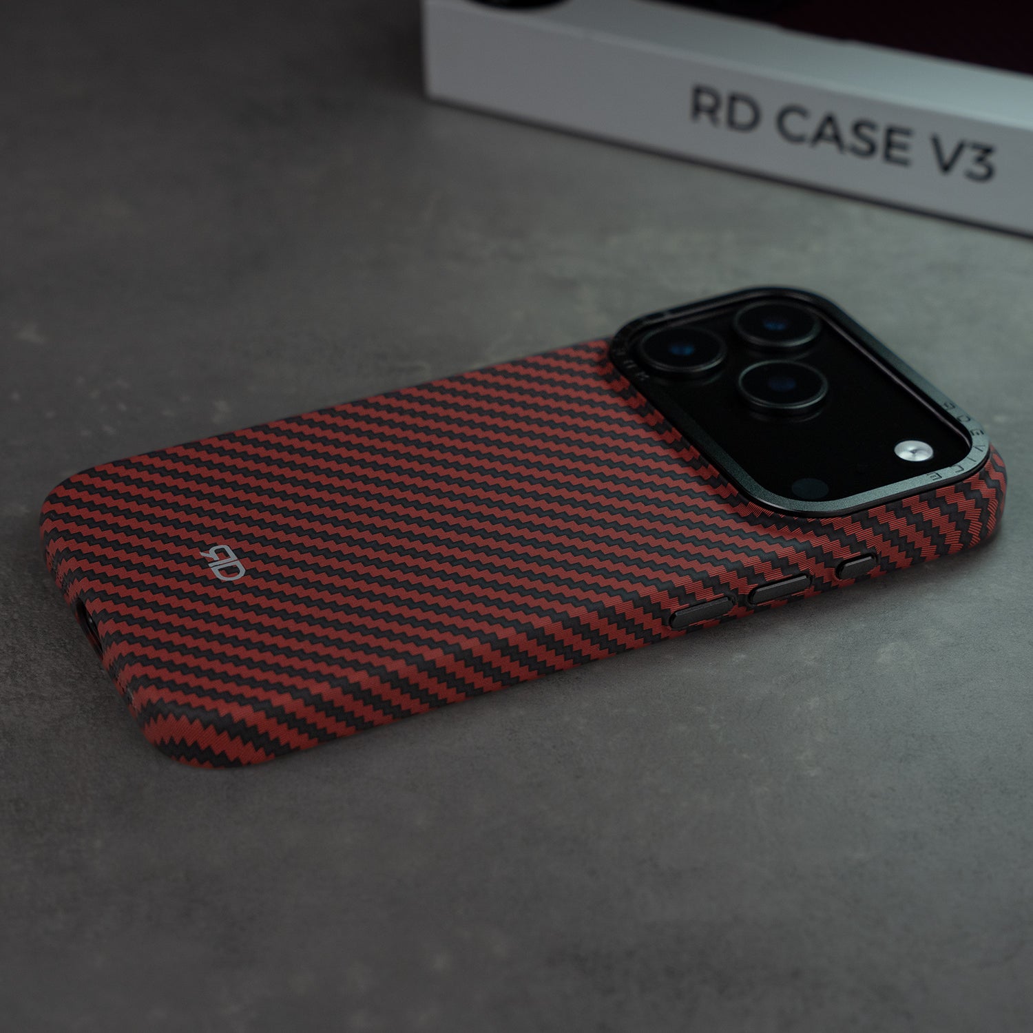 Coque RD En Fibre De Carbone V3 (Rouge)