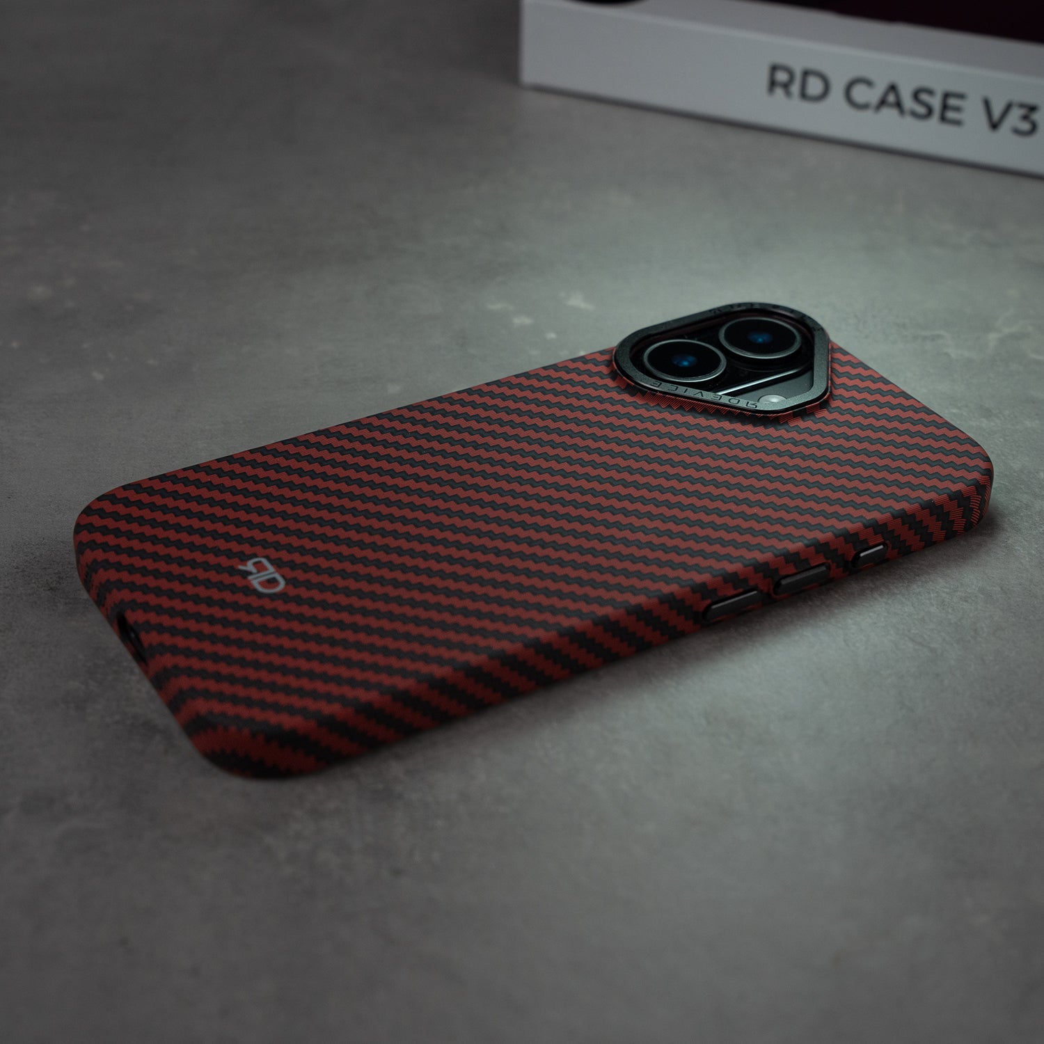 Coque RD En Fibre De Carbone V3 (Rouge)
