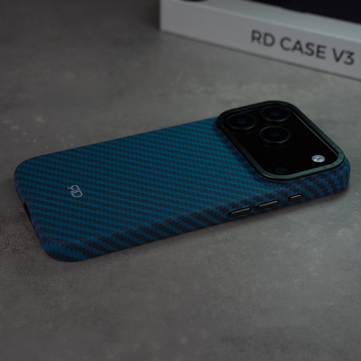 Coque RD En Fibre De Carbone V3 (Bleue)
