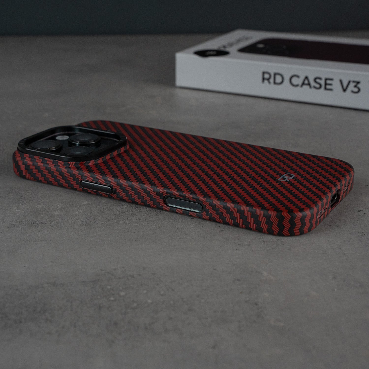 Coque RD En Fibre De Carbone V3 (Rouge)