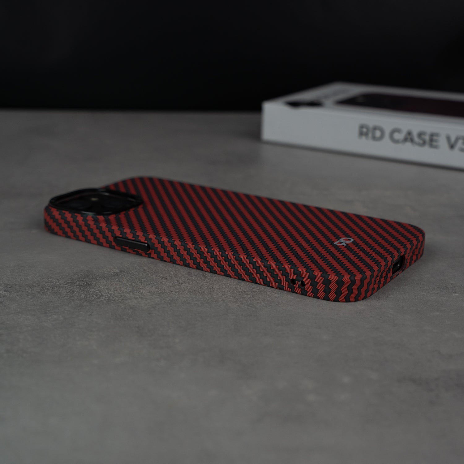 Coque RD En Fibre De Carbone V3 (Rouge)